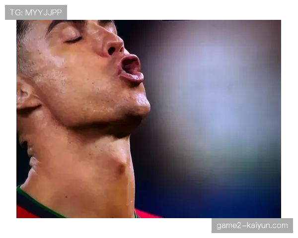 C罗点射稳居射手榜前列 葡萄牙巨星延续进球状态