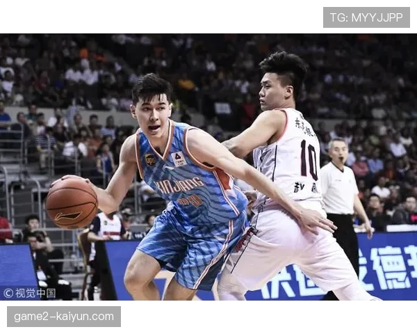 青岛西海岸遭遇严重伤病潮 三名主力缺阵影响攻防两端 青岛西海岸遭遇严重伤病潮 三名主力缺阵影响攻防两端